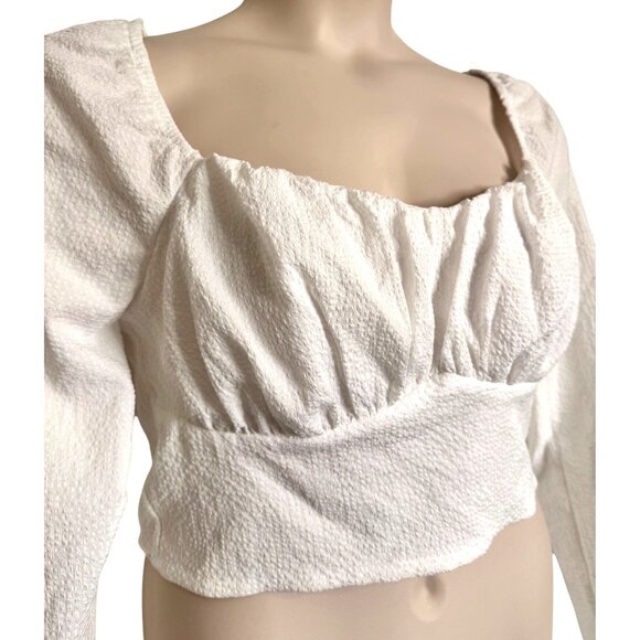 Astr The Label Cream Textured Cropped Top Size XL Long Sleeve Puff Shoulder Stre - Picture 7 of 9